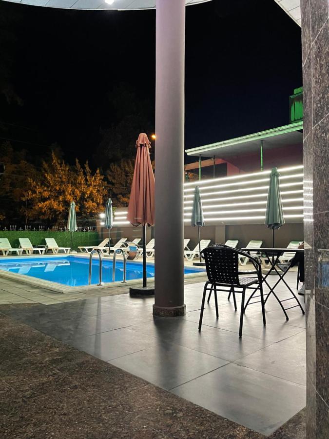 Hotel Condori Kobuleti Εξωτερικό φωτογραφία